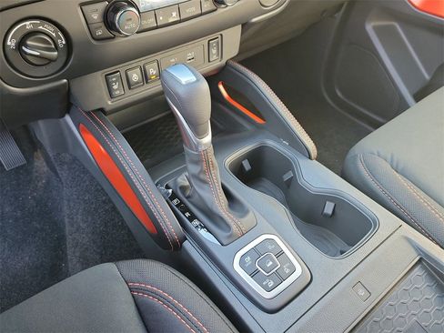 New 2026 Nissan Frontier PRO-4X w/ Pro-4x Convenience Package image 9