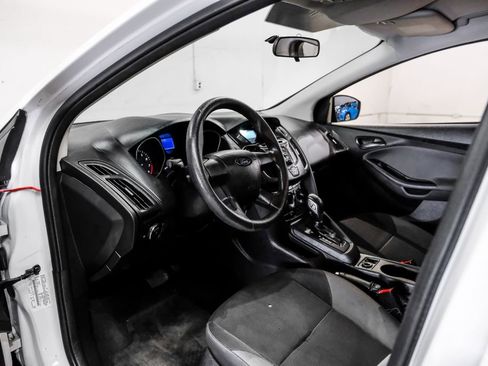 Used 2014 Ford Focus S FWD image 3