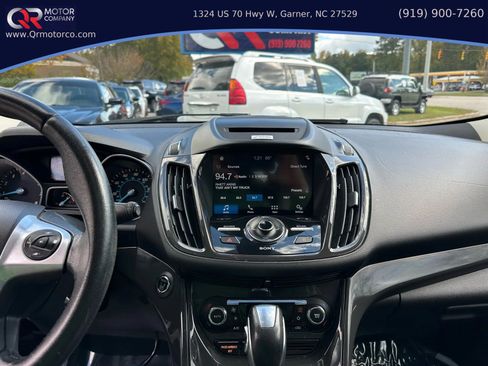 Used 2016 Ford Escape Titanium AWD/4WD image 14