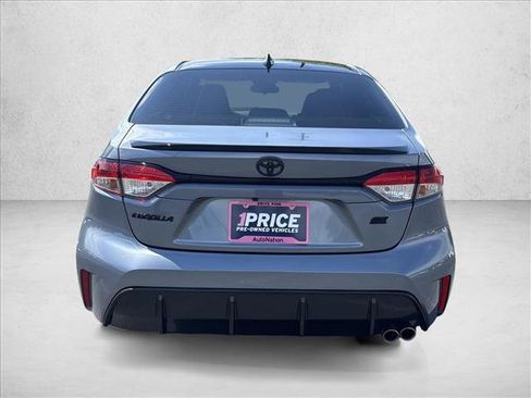 Certified 2025 Toyota Corolla SE FWD image 6