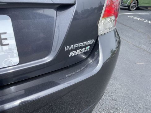 Used 2014 Subaru Impreza 2.0i AWD/4WD image 6