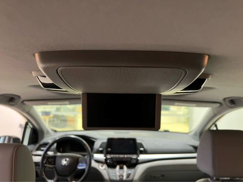 Used 2019 Honda Odyssey EX-L image 12