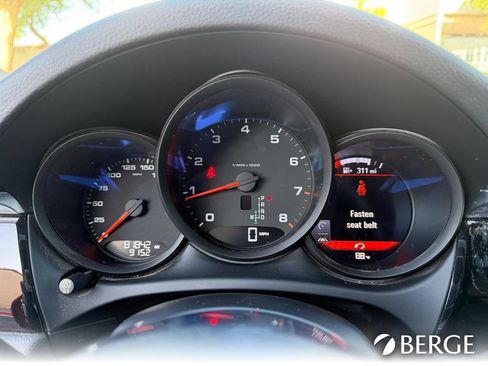 Used 2017 Porsche Macan AWD/4WD image 20