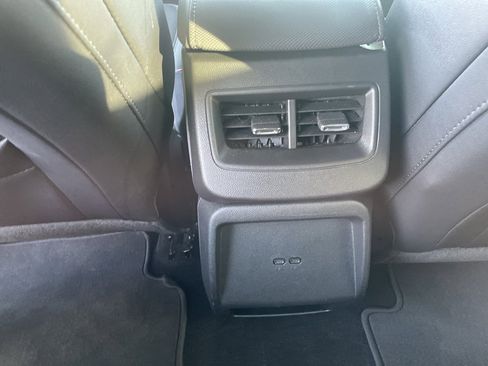 Used 2025 Chevrolet Equinox EV LT w/ Convenience Package image 35