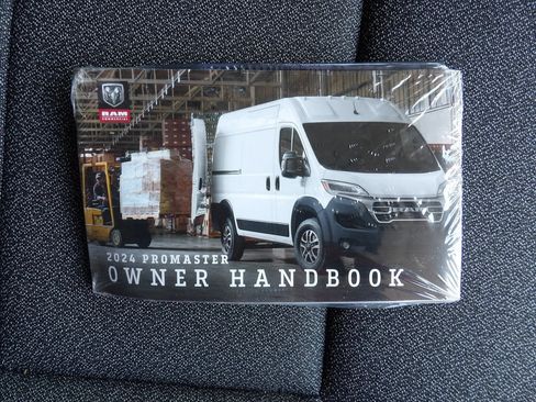Used 2024 RAM ProMaster 2500 FWD image 35