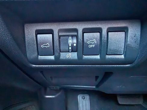 Used 2023 Subaru Outback Limited AWD/4WD image 14