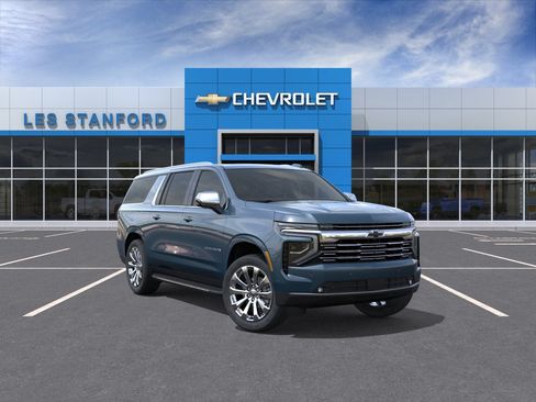 New 2026 Chevrolet Suburban Premier w/ Sun And Tow Package AWD/4WD image 1