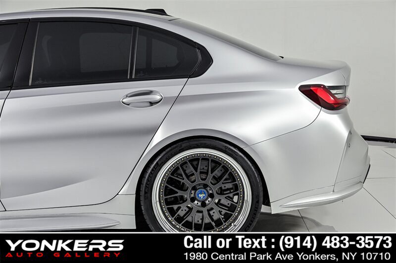 Used 2025 BMW M3 Competition w/ Executive Package AWD/4WD image 4