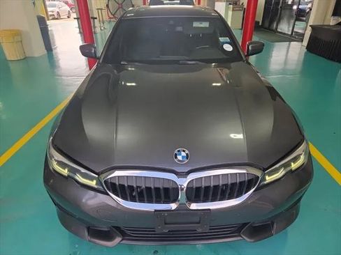 Used 2020 BMW 330i Sedan w/ Convenience Package RWD image 6