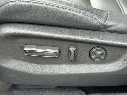 Used 2021 Honda CR-V EX-L image 17