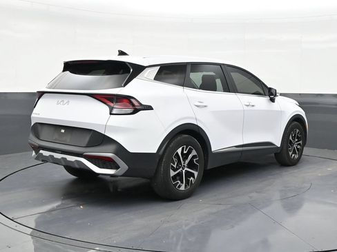 Used 2023 Kia Sportage EX FWD image 5