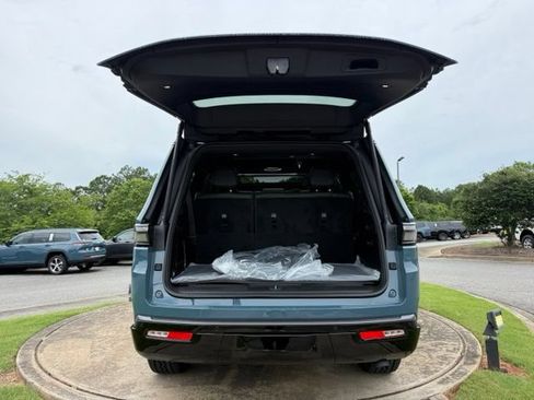 New 2026 Jeep Grand Wagoneer 4WD w/ Quick Order Packge 29V Upland image 33
