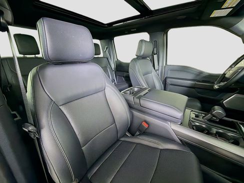 New 2025 Ford F150 Lariat w/ Equipment Group 502A High AWD/4WD image 30