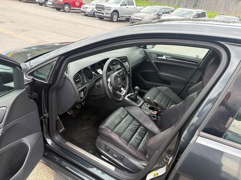 Used 2015 Volkswagen GTI 4-Door FWD image 5