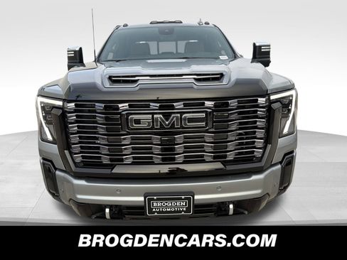 New 2026 GMC Sierra 3500 Denali Ultimate image 7