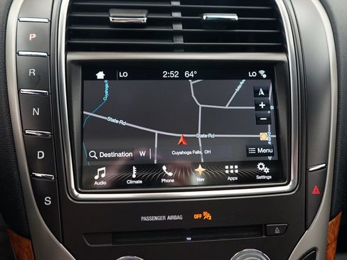 Used 2018 Lincoln MKX Reserve w/ Lincoln MKX Climate Package FWD image 8