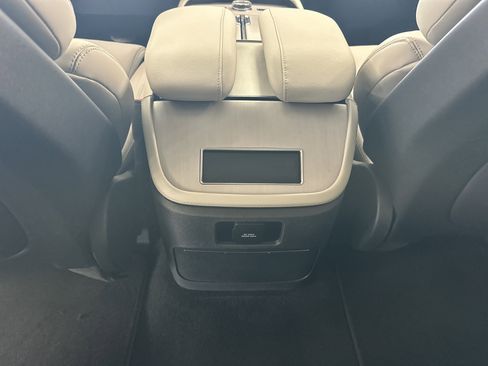 New 2026 Lincoln Navigator Reserve AWD/4WD image 12