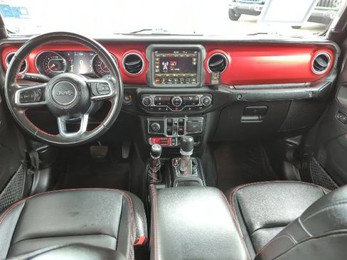 Used 2022 Jeep Gladiator Rubicon w/ Trailer Tow Package AWD/4WD image 7