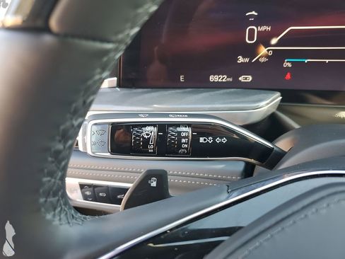 New 2025 Cadillac Escalade IQ Sport 2 image 35