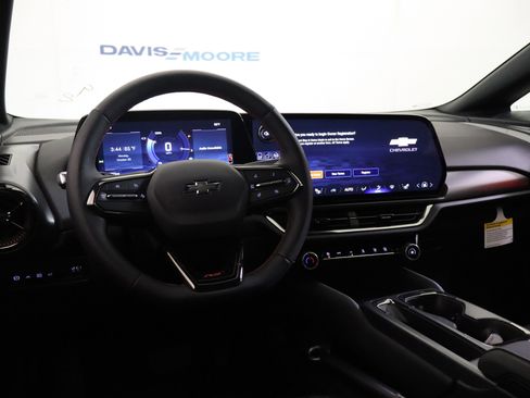 New 2026 Chevrolet Equinox EV RS image 16