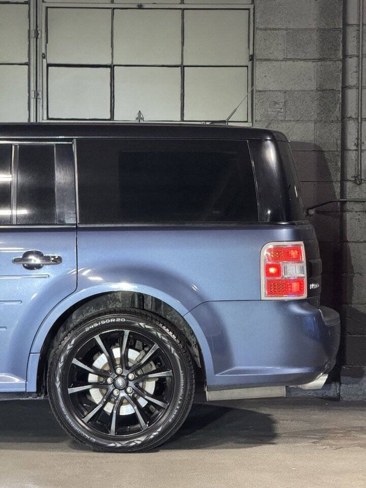 Used 2019 Ford Flex Limited w/ Limited Appearance Package AWD/4WD image 15