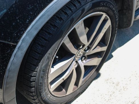 Used 2016 Honda Pilot Touring image 8
