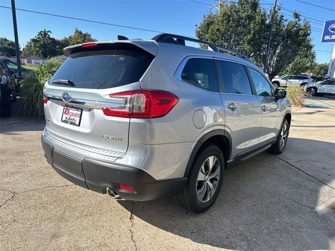 New 2025 Subaru Ascent Premium image 5