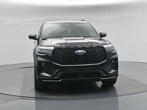 Used 2025 Ford Explorer ST-Line w/ ST-Line Street Pack image 57