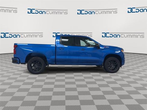 Used 2024 Chevrolet Silverado 1500 RST w/ Z71 Off-Road Package image 9