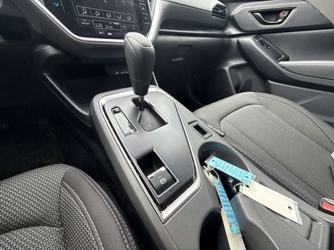 Used 2024 Subaru Crosstrek 2.0i Premium w/ Popular Package #3 image 19