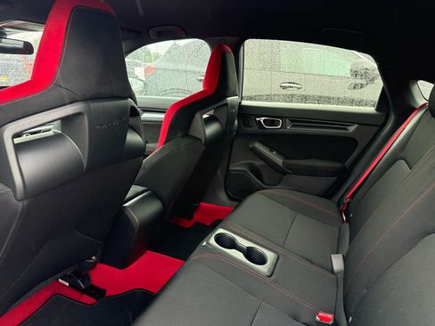 Used 2026 Honda Civic Type R image 9