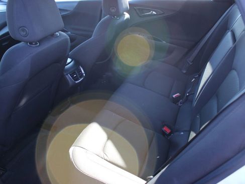 Used 2024 Chevrolet Malibu LT image 17