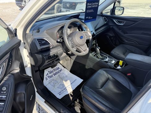 Used 2022 Subaru Forester Touring image 7