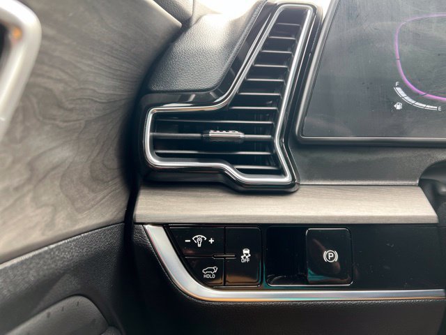 Used 2024 Kia Sportage X-Line w/ X-Line Premium Package AWD/4WD image 17