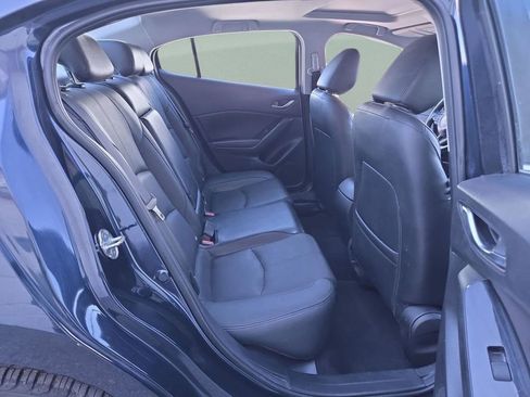 Used 2017 MAZDA MAZDA3 Grand Touring image 20