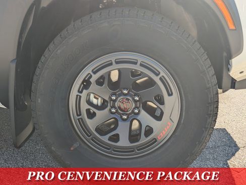 New 2026 Nissan Frontier PRO-4X image 9