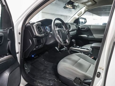 Certified 2019 Toyota Tacoma SR5 RWD image 16