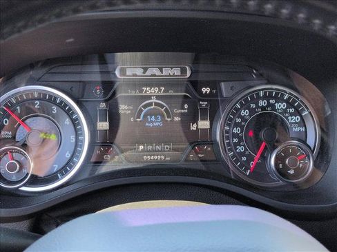 Used 2021 RAM 1500 Big Horn AWD/4WD image 11