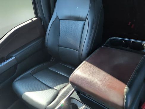 Used 2022 Ford F150 Lariat AWD/4WD image 17