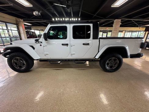 Used 2020 Jeep Gladiator Rubicon AWD/4WD image 4