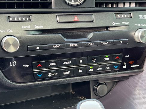 Used 2018 Lexus RX 350 AWD image 21