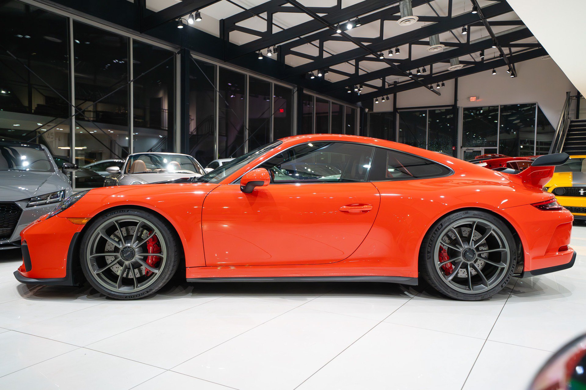Used 2018 Porsche 911 GT3 RWD image 33