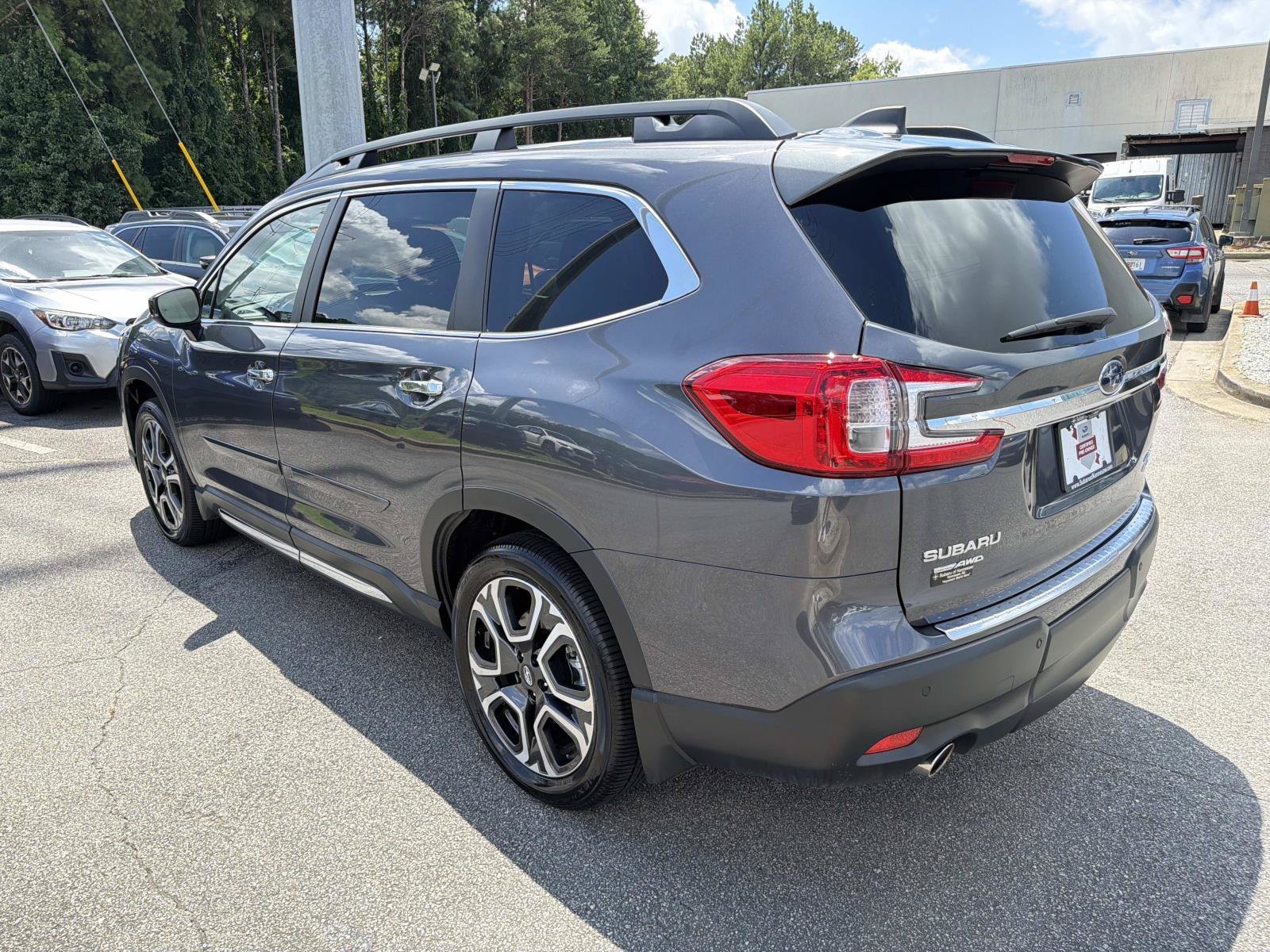 Certified 2026 Subaru Ascent Touring AWD/4WD image 8
