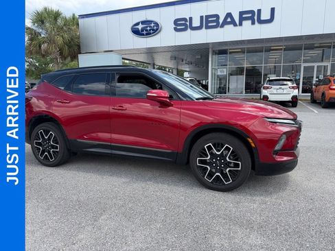 Used 2023 Chevrolet Blazer RS w/ Driver Confidence II Package FWD image 1