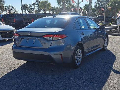 Certified 2025 Toyota Corolla LE image 3