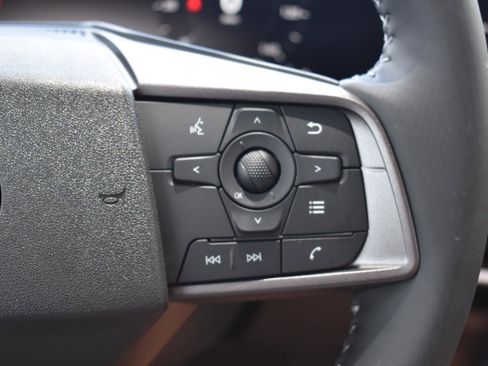 Used 2026 Nissan Sentra SV w/ SV Convenience Package FWD image 35