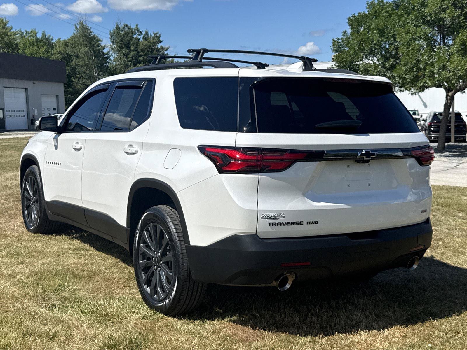 Used 2023 Chevrolet Traverse RS AWD/4WD image 6