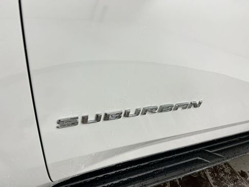 New 2026 Chevrolet Suburban LS image 27