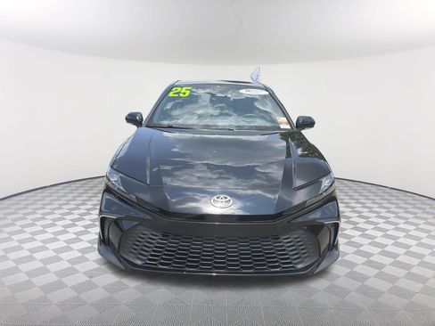 Certified 2025 Toyota Camry SE w/ Convenience Package FWD image 2
