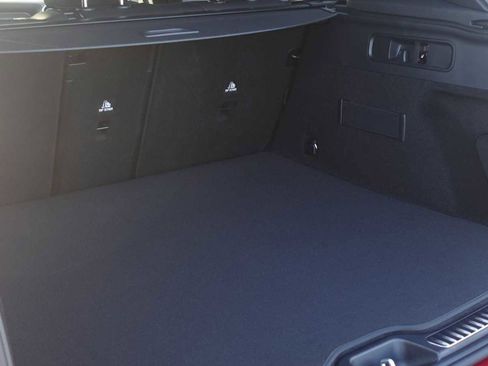 New 2026 Mercedes-Benz GLC 300 4MATIC image 16